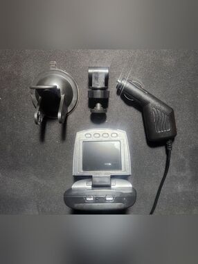 Sharper Image 270 HD Dashcam